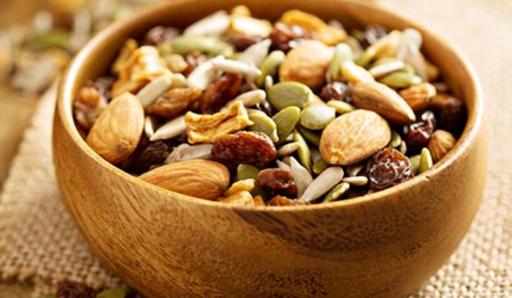 diet-trail-mix-intuiwell